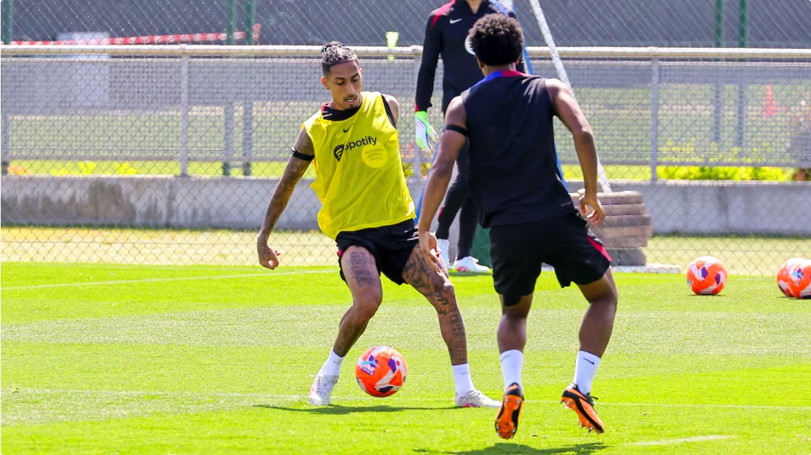 个月, 完整合练