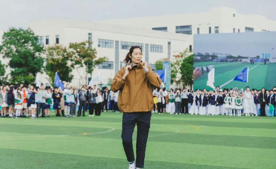 队伍更进一 队伍更进一